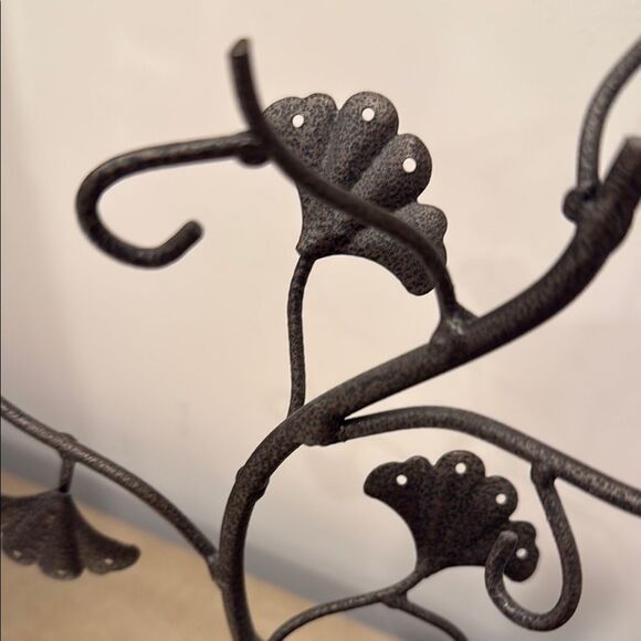 Decorative Metal Tree with Bird - Picture 4 of 4